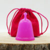 Coupe menstruelle violette