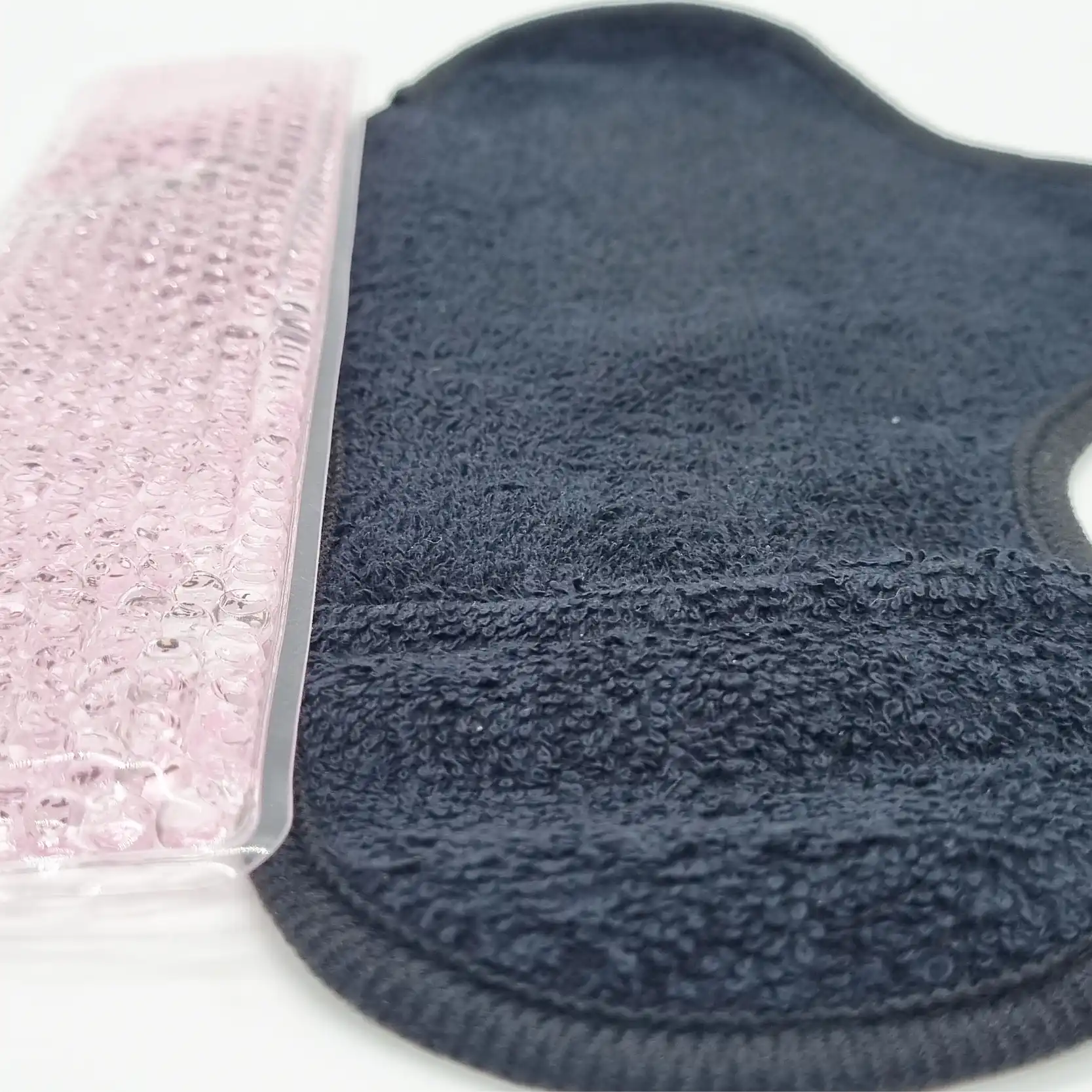 Règle douloureuse : 2 serviettes + 2 pads soulageant chaud / froid + 1 pochette - Noir – Image 4