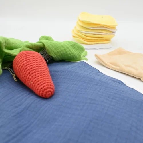 Kit mes premiers pas avec bébé - soin, lingettes, doudou, repas – Image 4